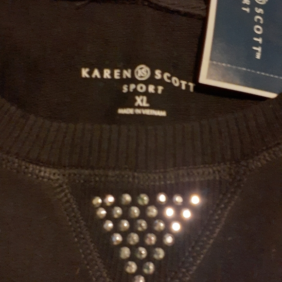 Sweatshirt - Picture 3 of 4